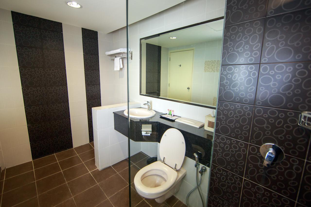 Beta Service Apartment Labuan Kültér fotó