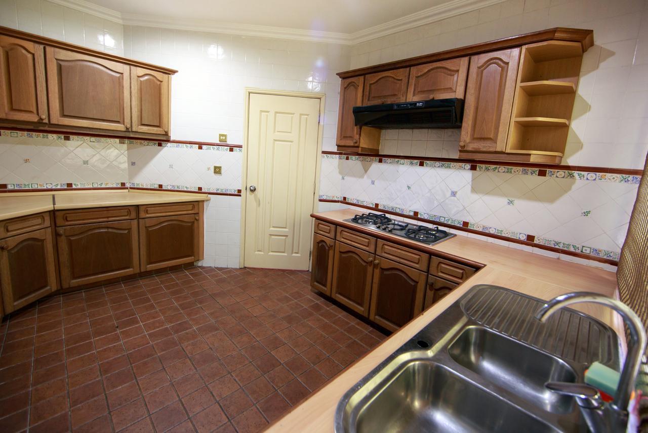 Beta Service Apartment Labuan Kültér fotó