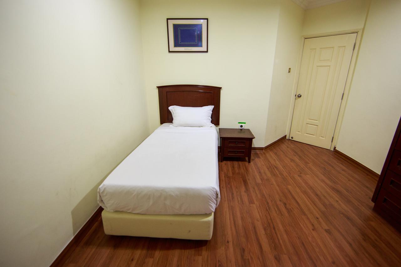 Beta Service Apartment Labuan Kültér fotó